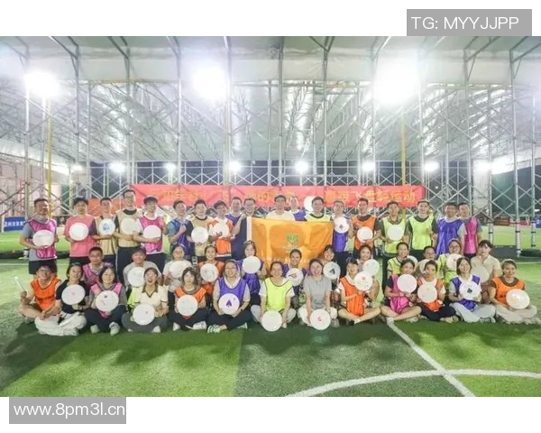 杭州飞盘队与上海飞盘队赛后复盘分析比赛经验与战术策略探讨